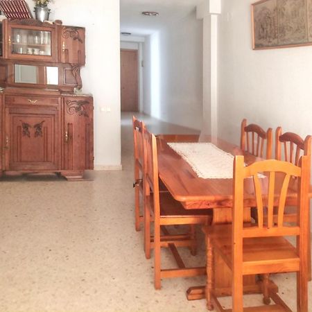Beachside Retreat: Two-Bedroom Apartment with Pool and Sauna Canet d'En Berenguer Exterior photo